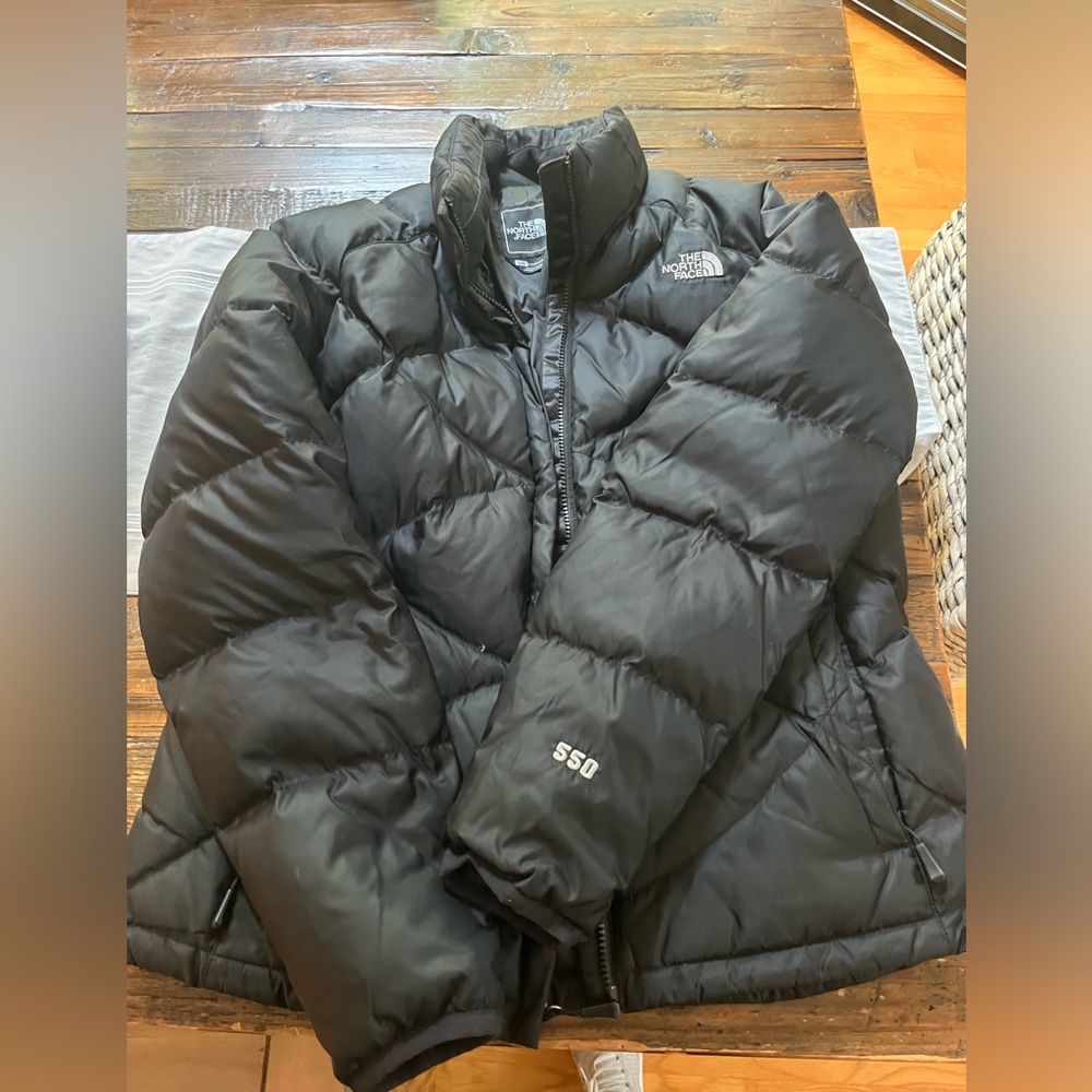 North face black puffer jacket. Size large
